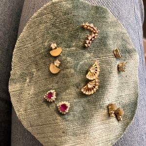 Anthropologie 6 earrings post set